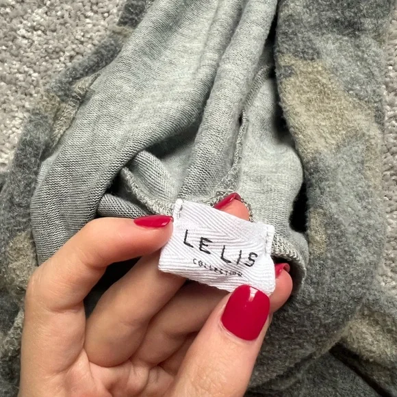 Camo Hoodie - Picture 4 of 6